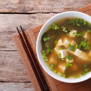 Zupa Miso Sake z łososiem 200 ml