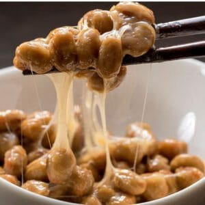 Natto - sfermentowane ziarna soi
